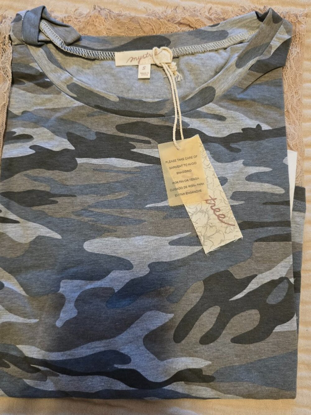 NWT Mystree Camo Long Sleeve Top with Cream Lace Hem